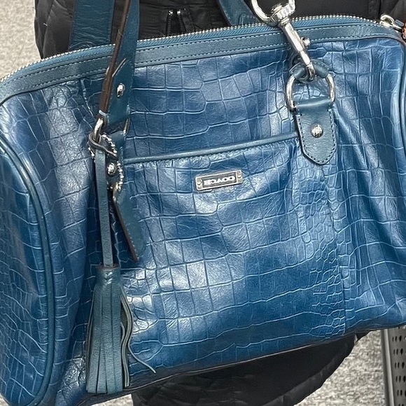 Coach Avery satchel in peacock - rare - croc embossed - used twice - like new​​​ - Picture 3 of 5